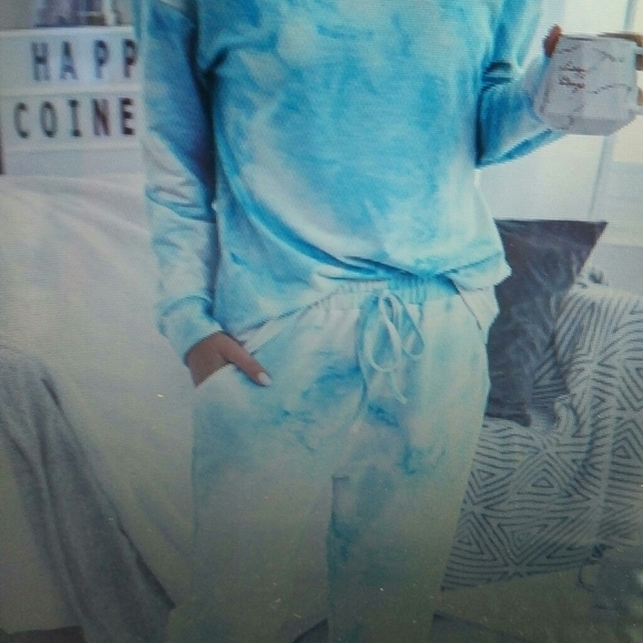 tye dye track suit - Picture 4 of 5